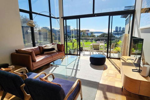 Penthouse With Private Terrace, Parking + 2 Pools - Sydney 4u 0
