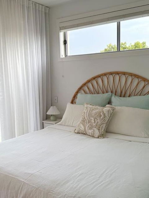 Perfect Summer Lake House - Sydney 4u 2