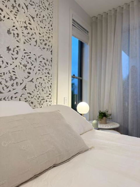 Perfect Summer Lake House - Sydney 4u 3