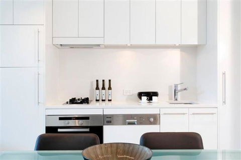 Perfectly Located Crows Nest Apartment C404 - Accommodation Sydney 0