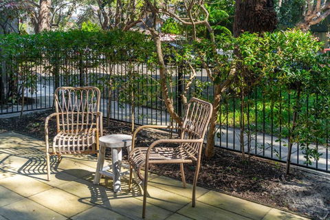 Pet-Friendly Home Just Minutes From Bondi Beach - Accommodation Sydney 0