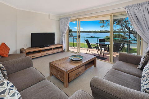 PICNIC7- PICTURE PERFECT PICNIC POINT - Accommodation Sydney 0