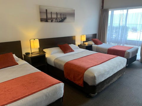 Ploughmans Motor Inn - Sydney 4u 0