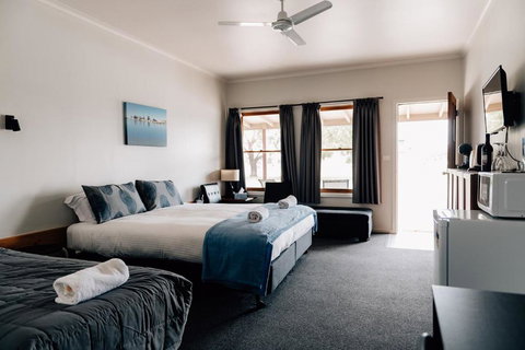Port Albert Motel - Accommodation Sydney 2
