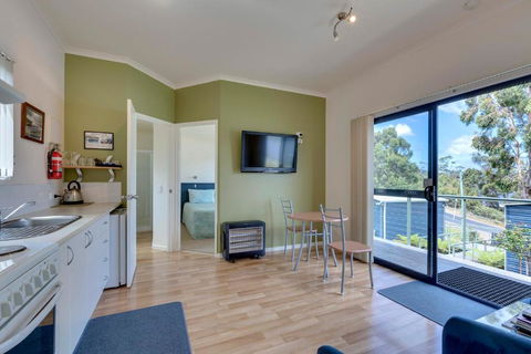 Port Huon Cottages - Sydney 4u 2