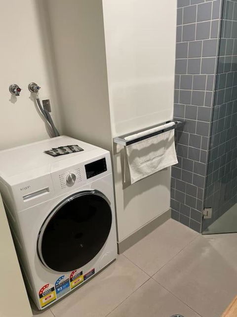Preston - Entire Unit With 2 Beds 2 Baths - Sydney 4u 2