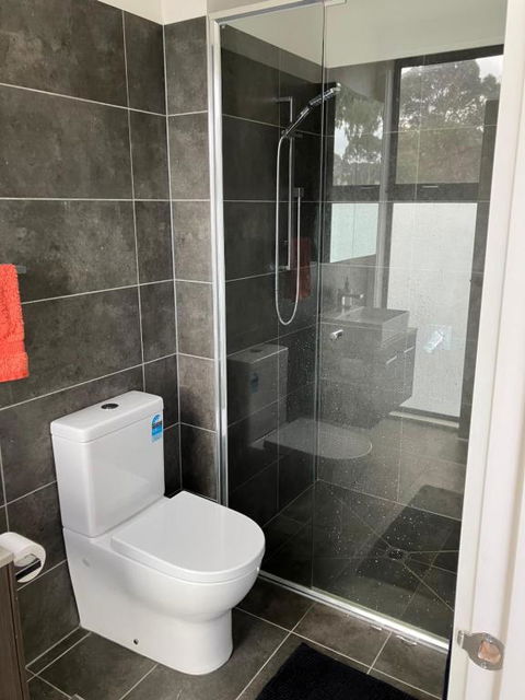 Private Room & Ensuite, In Shared Modern 2 Level Apartment - Full Use Of All Facilities - Sydney 4u 3