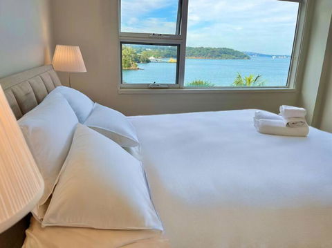 RAG05 - Mosman Exclusive Waterfront Luxury Living - Accommodation Sydney 1