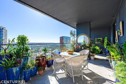 Premium 3Bed Luxury With Infinity Pool & Gym - Sydney 4u 3