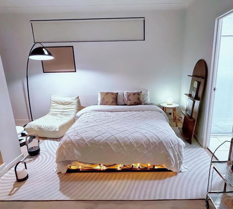 Private Room With Balcony - Accommodation Sydney 1