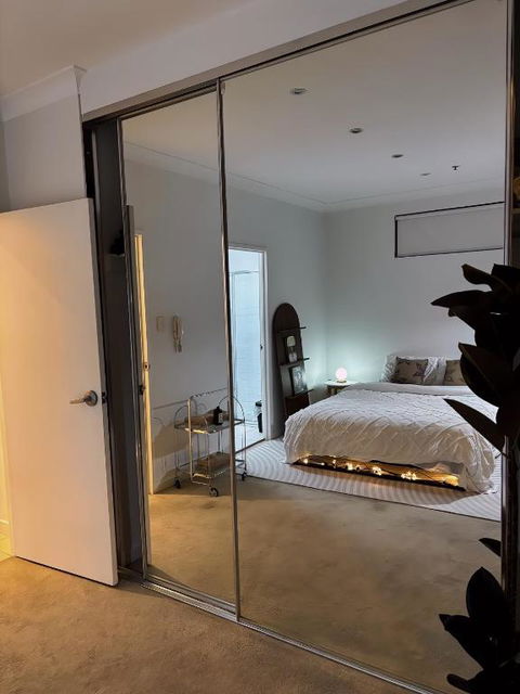 Private Room With Balcony - Accommodation Sydney 2