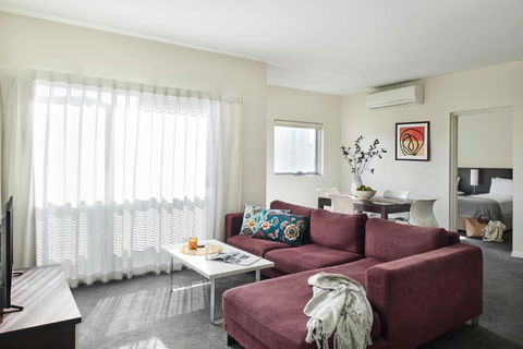 Punthill Essendon - Sydney 4u 2