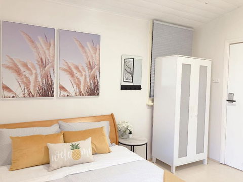 Quaint Double Or Queen Room - Mins To Stations&UNSW - Shared Bathroom - Sydney 4u 1