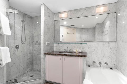 Quay West 2302 Self-Catering - Sydney 4u 2