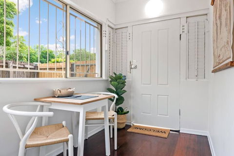 Quiet & Bright Art Deco Apartment By New Farm Park - Sydney 4u 3