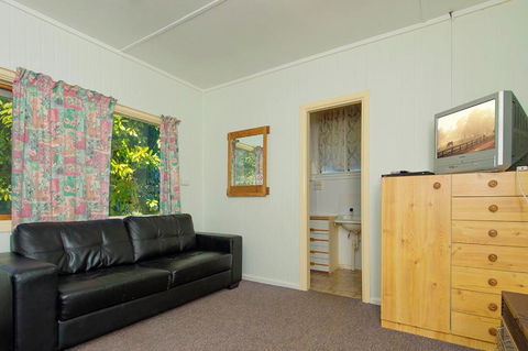 Rainbow Pines Tourist Caravan Park - Sydney 4u 3
