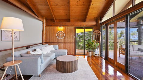 Rainforest Treehouse Sanctuary - With Ocean Views - Sydney 4u 3