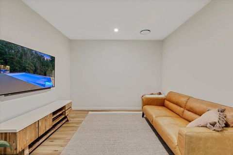 Rainforest Villa: Luxe Escape - Sydney 4u 3