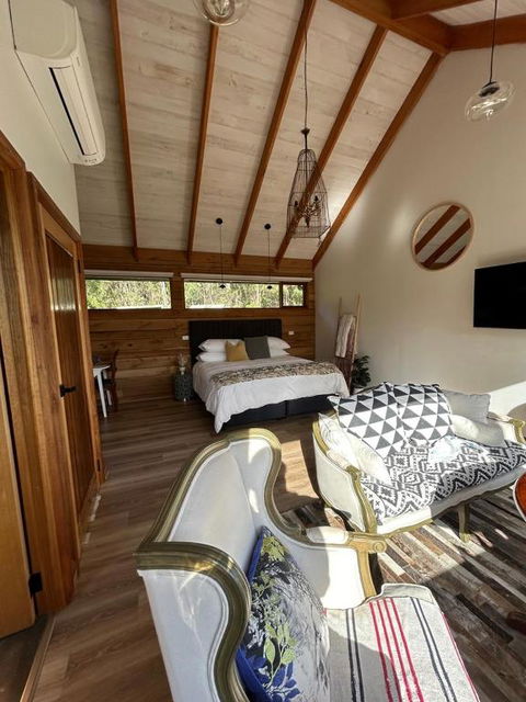 Rainy Hill Retreat - The Loft - Sydney 4u 1