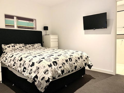 ReadySet Apartments On Little Collins - Accommodation Sydney 3