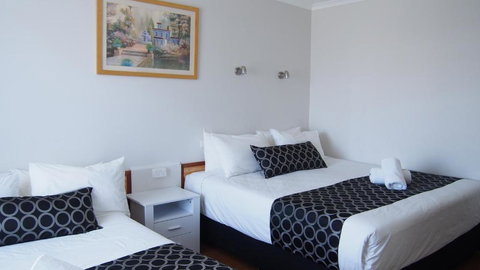 Queanbeyan Motel - Sydney Resort 1