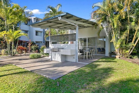 Ramada Encore By Wyndham Whale Cove - Accommodation Sydney 2