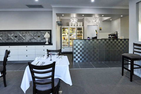 Astro Dish Motor Inn - Sydney 4u 3