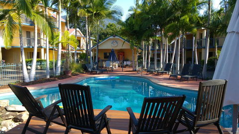 At Beach Court Holiday Villas - Sydney 4u 0