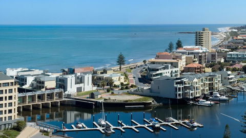 Atlantic Tower Motor Inn - Accommodation Sydney 2