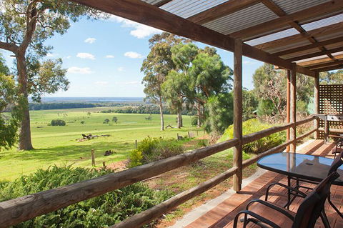 Augusta Sheoak Chalets - Sydney 4u 0