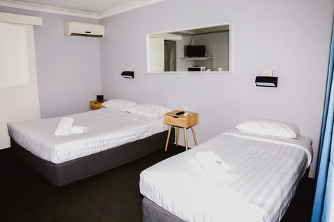 Australian Hotel Motel - Sydney 4u 1