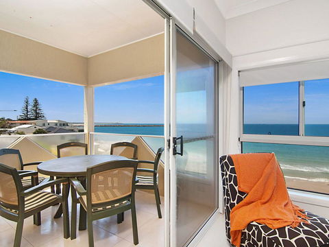 Avalon 3 - Views To Die For - Across The Road From Convent Beach - Sydney 4u 0