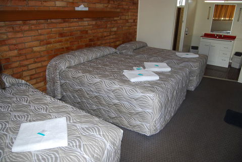 Avocado Motor Inn - Sydney 4u 3