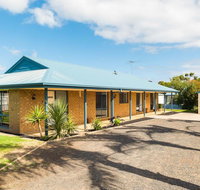 Back Beach Retreat - Sydney Resort