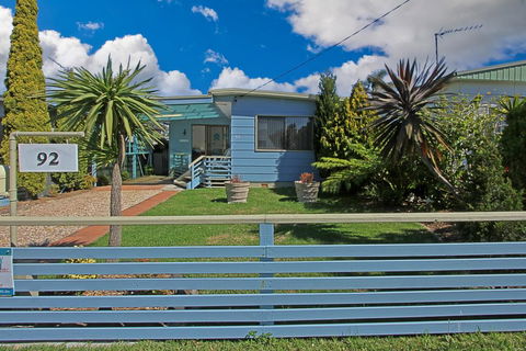 Baltica Beach House - Sydney 4u 1