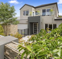 BANGALOW - MORNINGTON - Sydney 4u