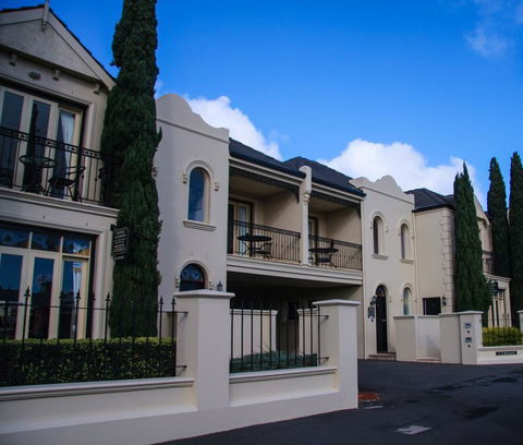 Banyan Place - Sydney 4u 2