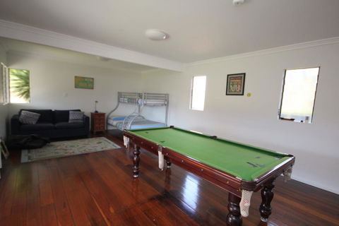 BANYANDAH 557 Ocean Drive NH - Sydney 4u 3