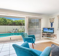Barefoot in Lennox- WiFi - Foxtel - Pool - Accommodation Sydney