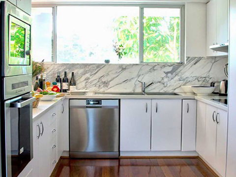 Barefoot' 7/44 Marine Drive - Fabulous Fingal Bay - Sydney 4u 3