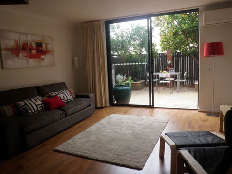 Barker Road - Accommodation Sydney 1