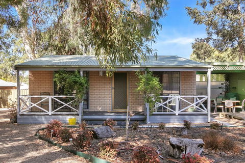 Barossa Country Cottages - Sydney 4u 2