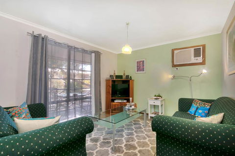 Barossa Country Cottages - Sydney 4u 3