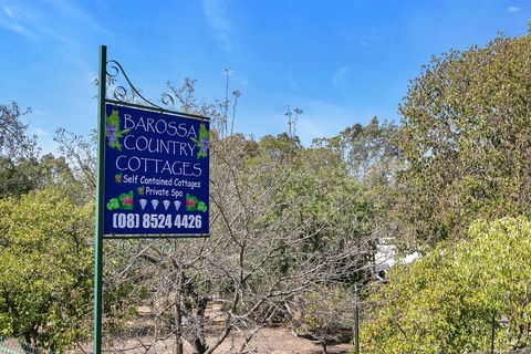 Barossa Country Cottages - Sydney 4u 0