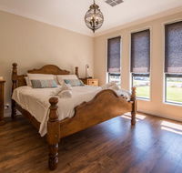Barossa Family Holiday Home - Sydney 4u