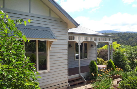 Barton Mill At Marysville - Sydney 4u 0