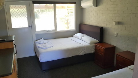 Bateau Bay Hotel - Accommodation Sydney 0