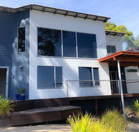 BAY OF FIRES BEACH SHACK ocean views from a modern Beachhouse - Sydney 4u