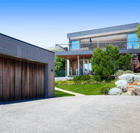 Bay Vista - Amazing Bay Views with the beach at your doorstop - Sydney 4u