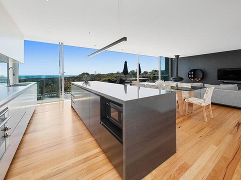 Bay Vista - Amazing Bay Views With The Beach At Your Doorstop! - Sydney 4u 2